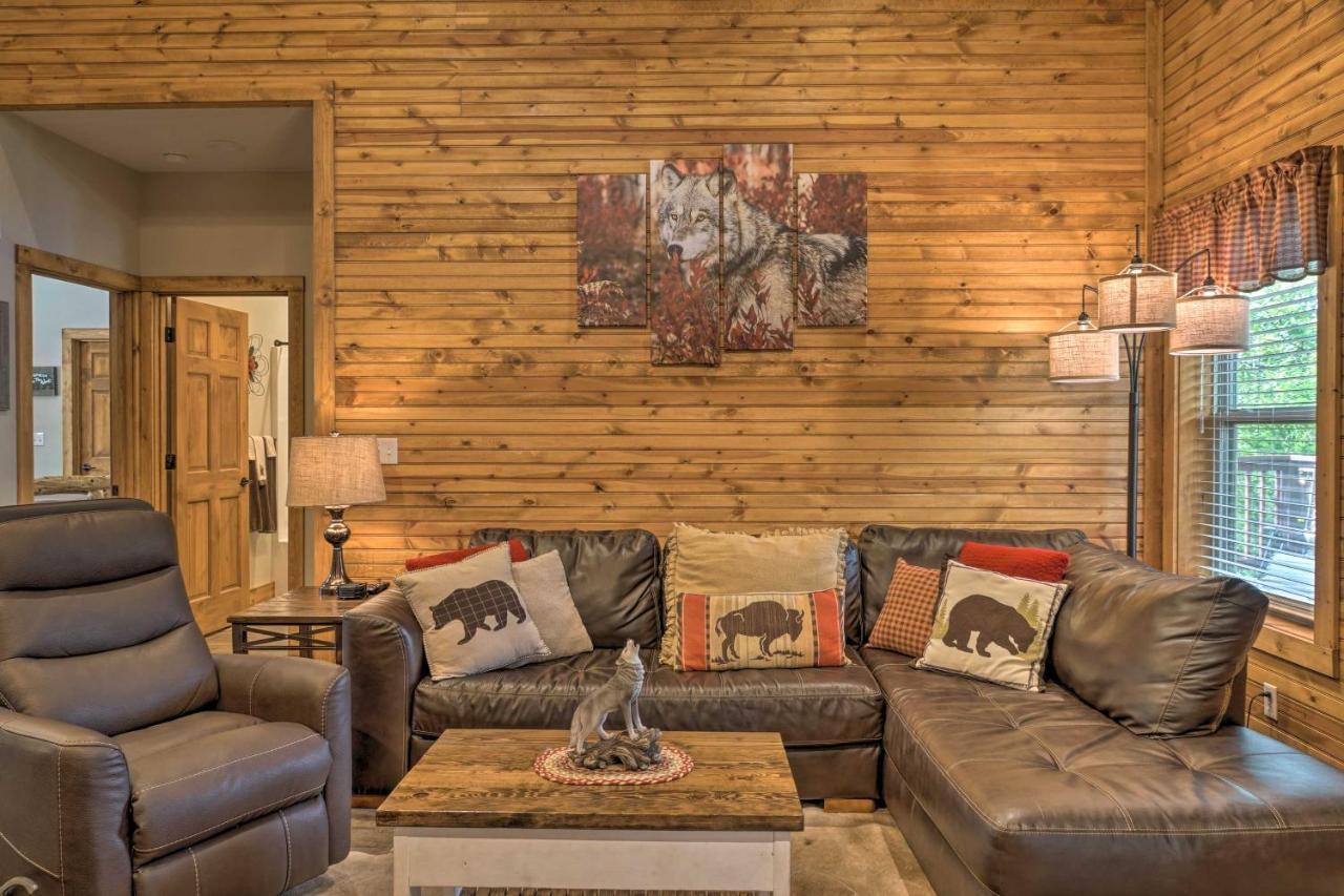 Branson West Cabin With Pool Access And Golfing Exterior foto